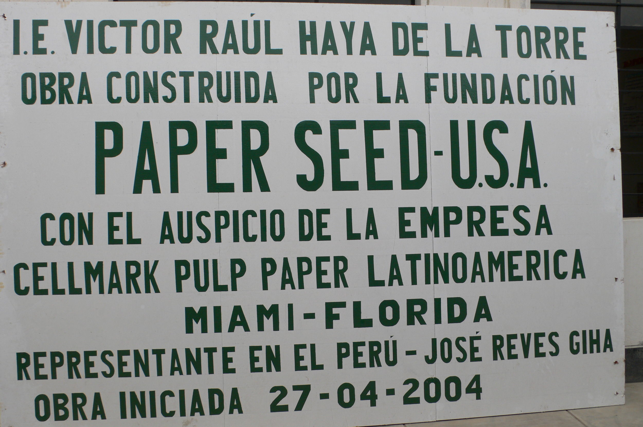 Peru PaperSeed Sign