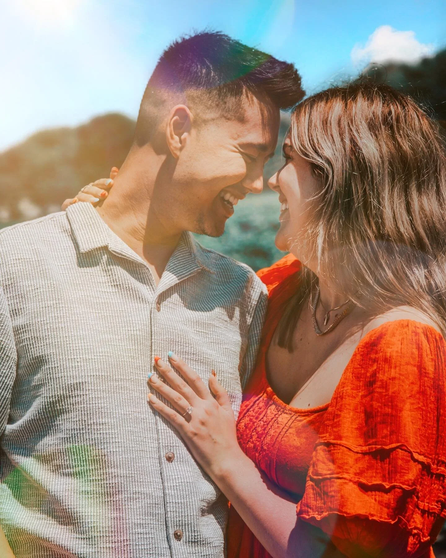 Last summer I ended up photographing a lot of surprise proposals, and absolutely love it. It was so much fun and lovely, and hilarious that majority of them were visiting from out of town! 

For this one, I was hiding in the vineyard with the boyfrie