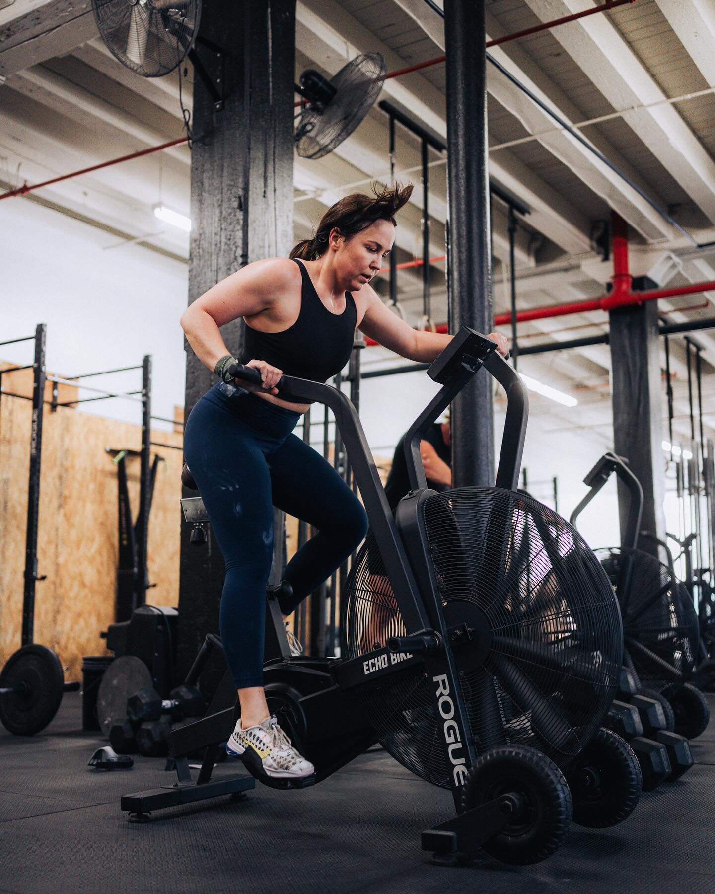 Taking on the echo bike by storm ⛈️ @coalitionchicago 

#chicago
#chicagofitness
#chicagogyms