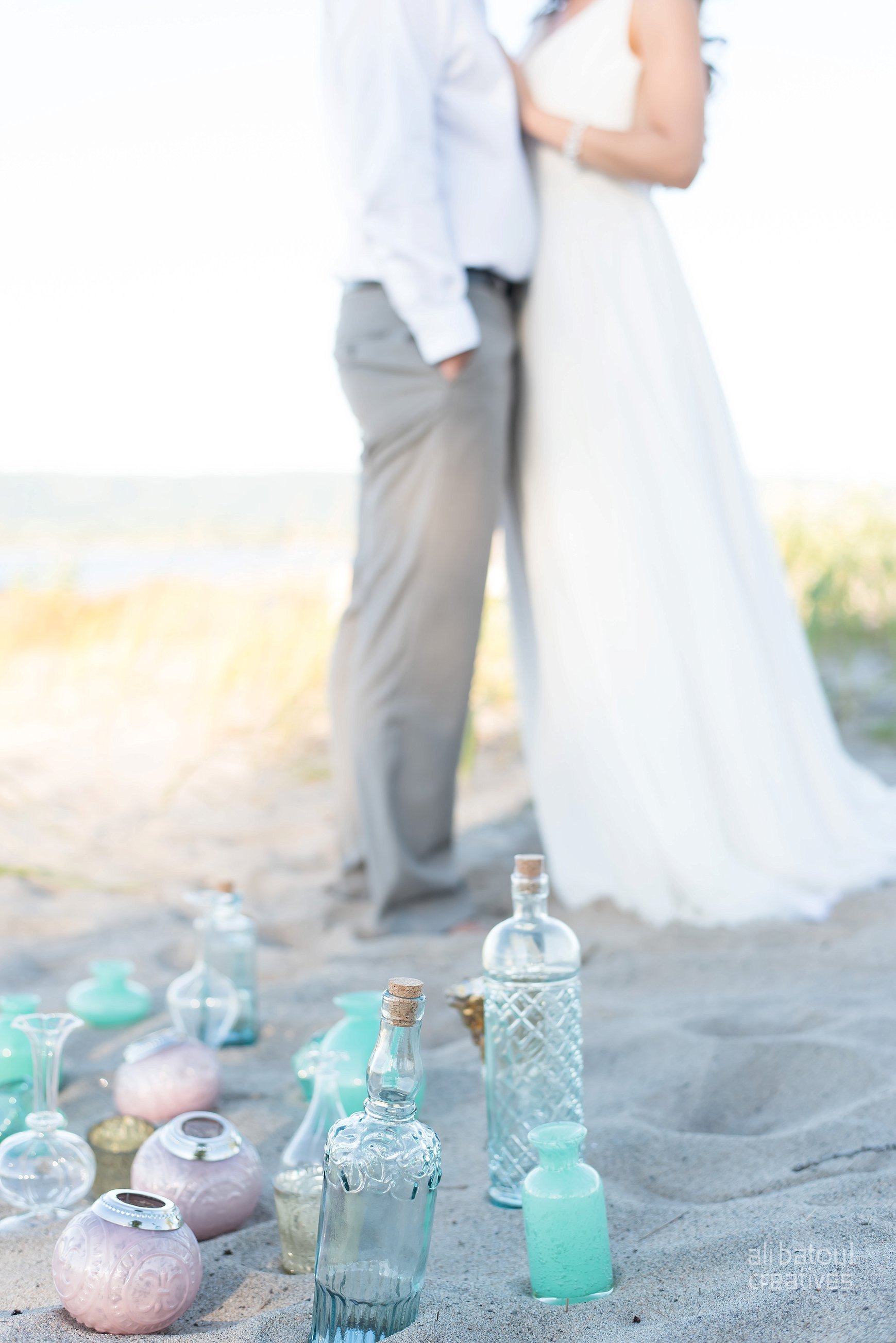 Alaa + Jad - Ottawa Beach Bridal Shoot (Ali Batoul Creatives)-80_Stomped.jpg