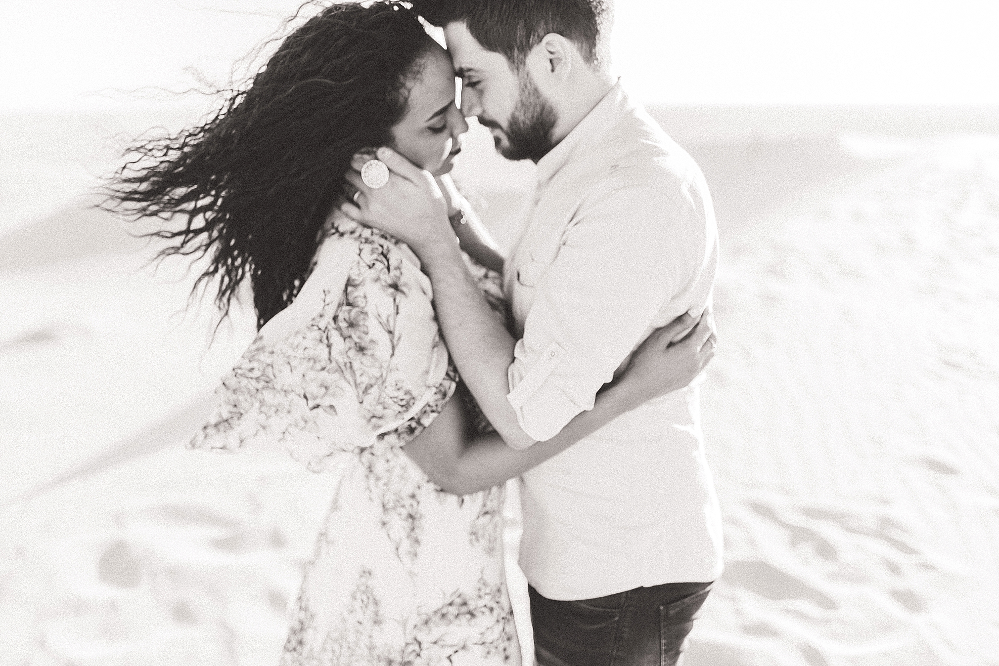 Singing Sand Dunes Desert Love Shoot | Ali and Batoul Photography_0021.jpg