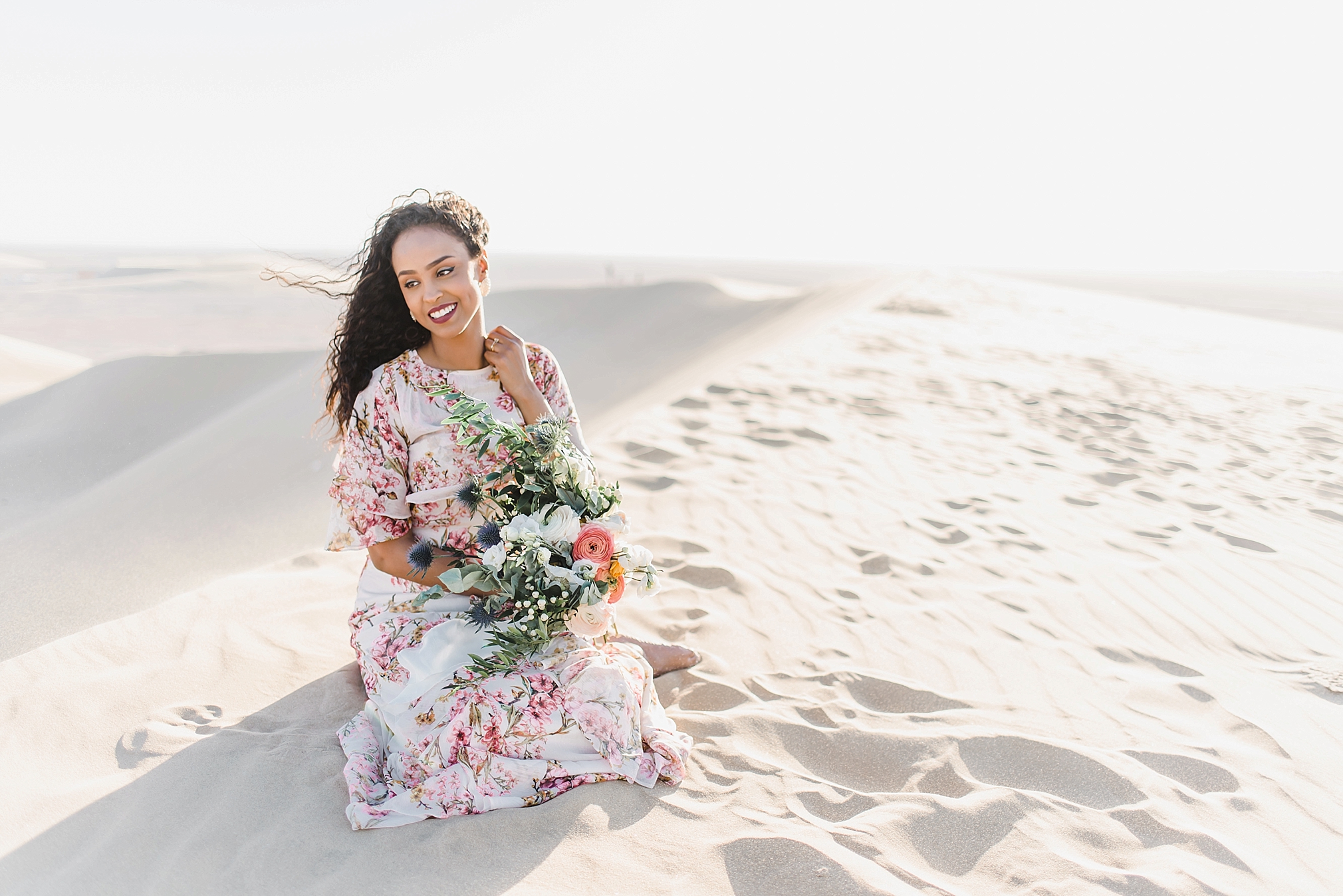 Singing Sand Dunes Desert Love Shoot | Ali and Batoul Photography_0026.jpg