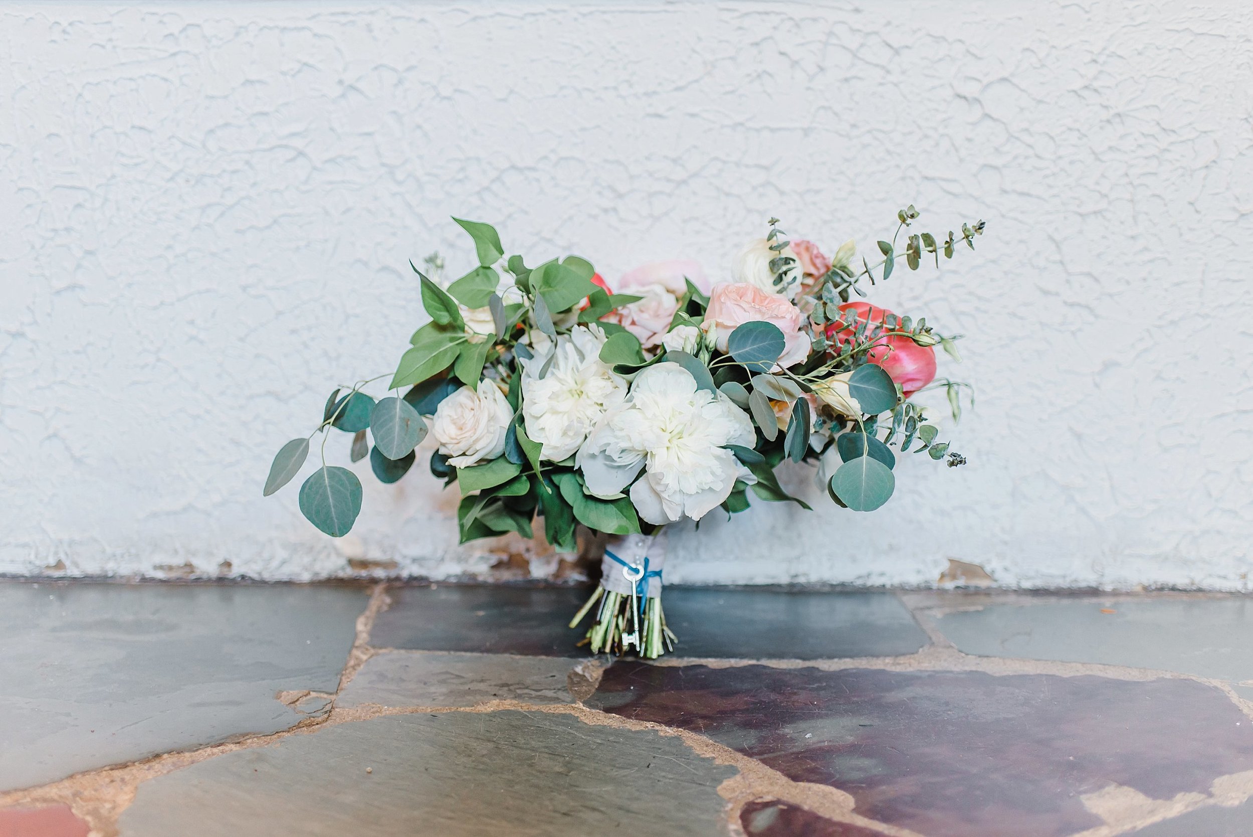  The most beautiful garden-inspired bouquet designed by Brittany Frid from Frid. 
