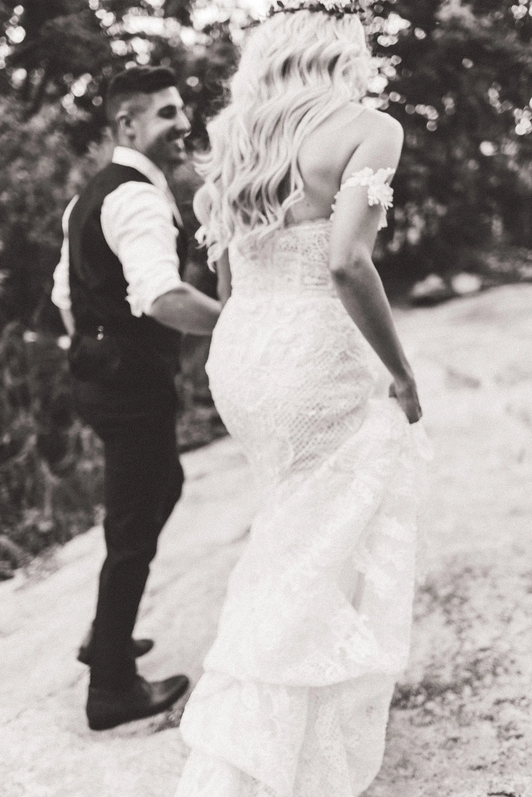 13 - Kaylea + Chris16.jpg
