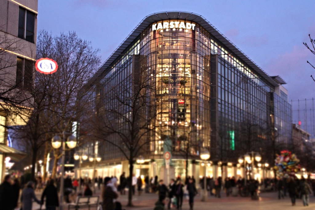 Karstadt_(02).JPG