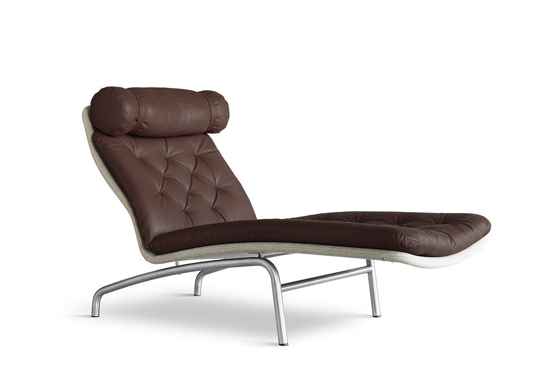 Erik Jorgensen_AV72 Lounge Chair_5_FAIR.jpg