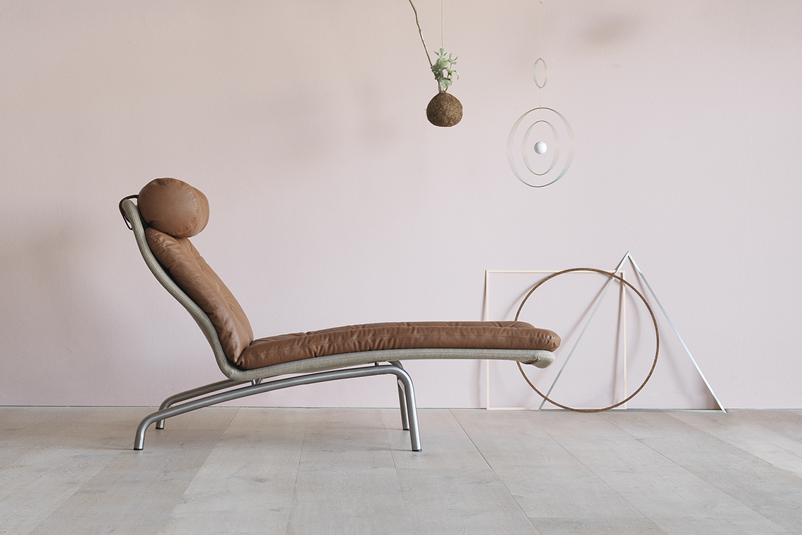 Erik Jorgensen_AV72 Lounge Chair_8_FAIR.jpg