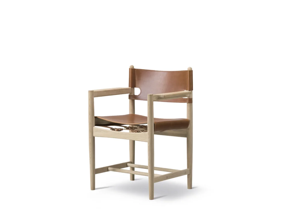 Fredericia_Børge Mogensen_The Spanish Chair 3238_Cognac Soaped Oak_1_FAIR.jpeg
