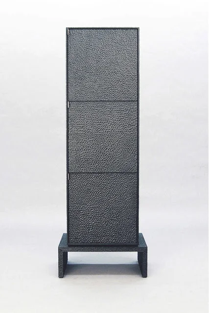 V3 Cabinet