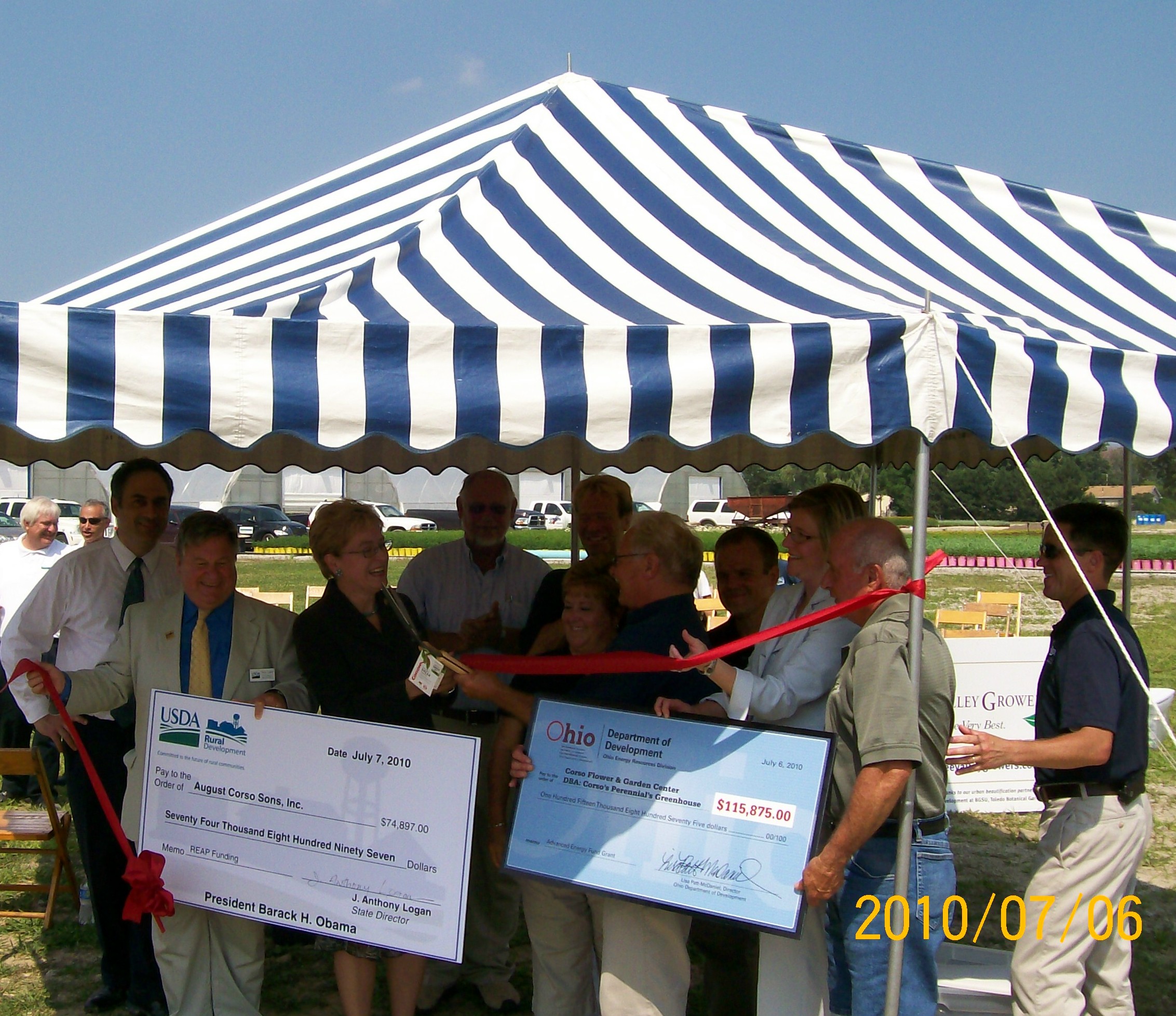 Ribbon Cutting.jpg