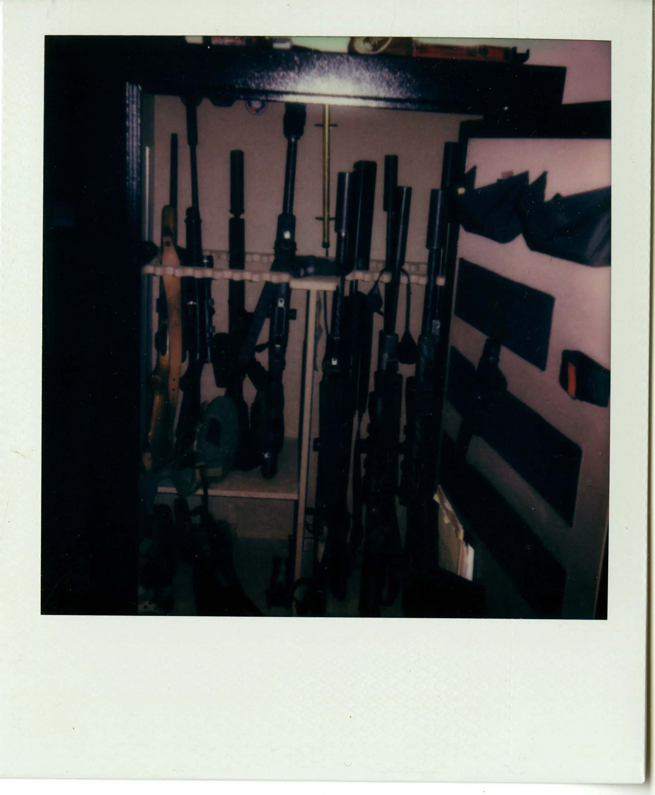 img033.jpg