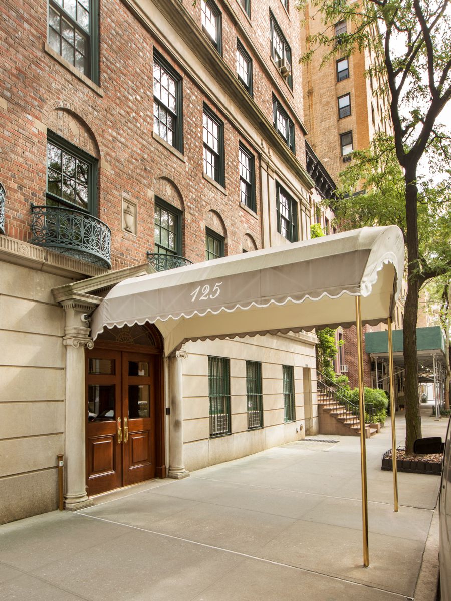 125 EAST 74TH STREET, 8:9A_Luxury NYC Real Estate_Martine Capdevielle_12.jpg