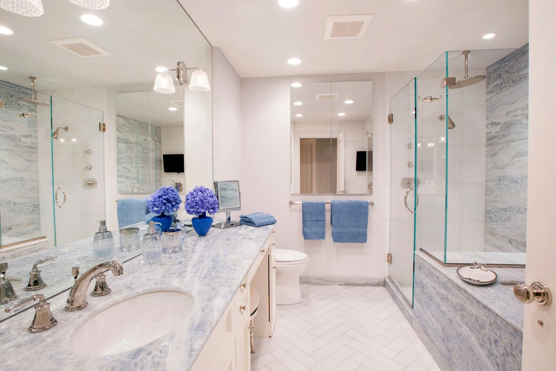 15 E 69th St #3A_9.jpg