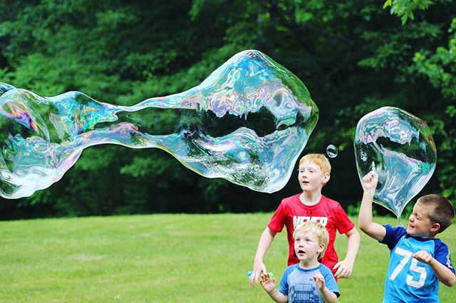 The wonder of giant bubbles! #faroutbubbles 💦Grab your Far Out Bubble Kit at the link in our bio! Includes an 8oz bottle of bubble mix and one colorful wand!
