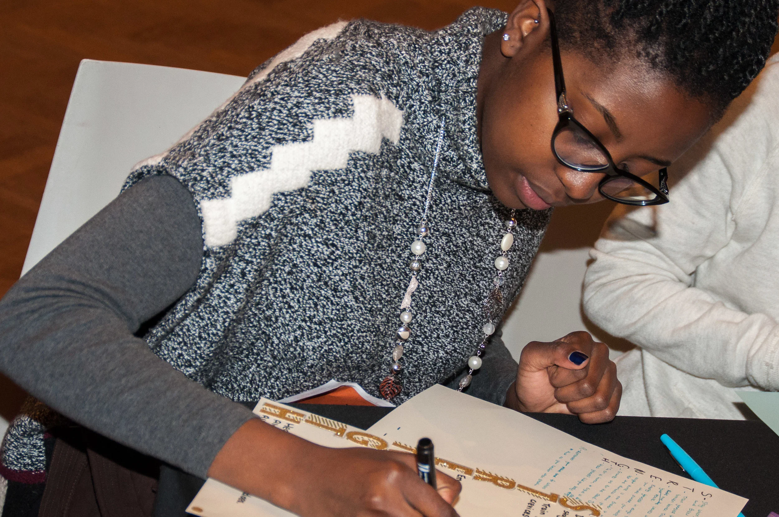 Saint Somebody: Celebrating Love & Struggle. Mini-workshop by Courtney K. Bambrick of Philadelphia Stories in Gallery 206. Photo by Tieshka Smith.