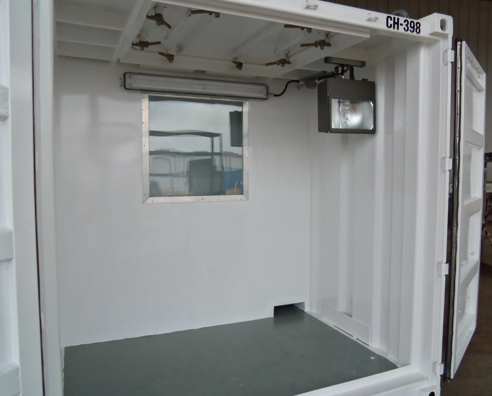 wireline containerhouse.JPG