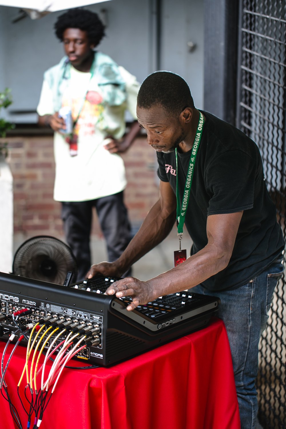 LOW-RES-Attack-of-the-Killer-Tomato-Festival-2023-Erik-Meadows-Photography-15.jpg