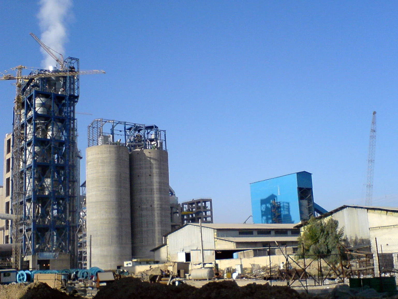 Haftkel_cement_plant.JPG