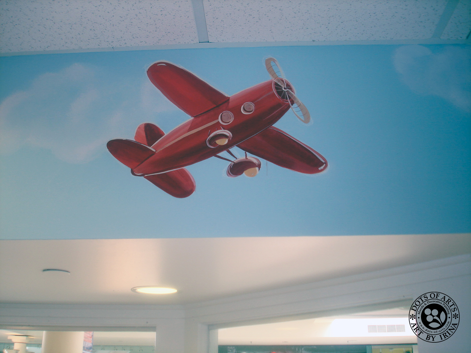 mural-sky-red-air-plane-custom-painted-kid-cutz-hair-salon-woodbridge-mall-NJ-dots-of-arts-copyright2015.jpg