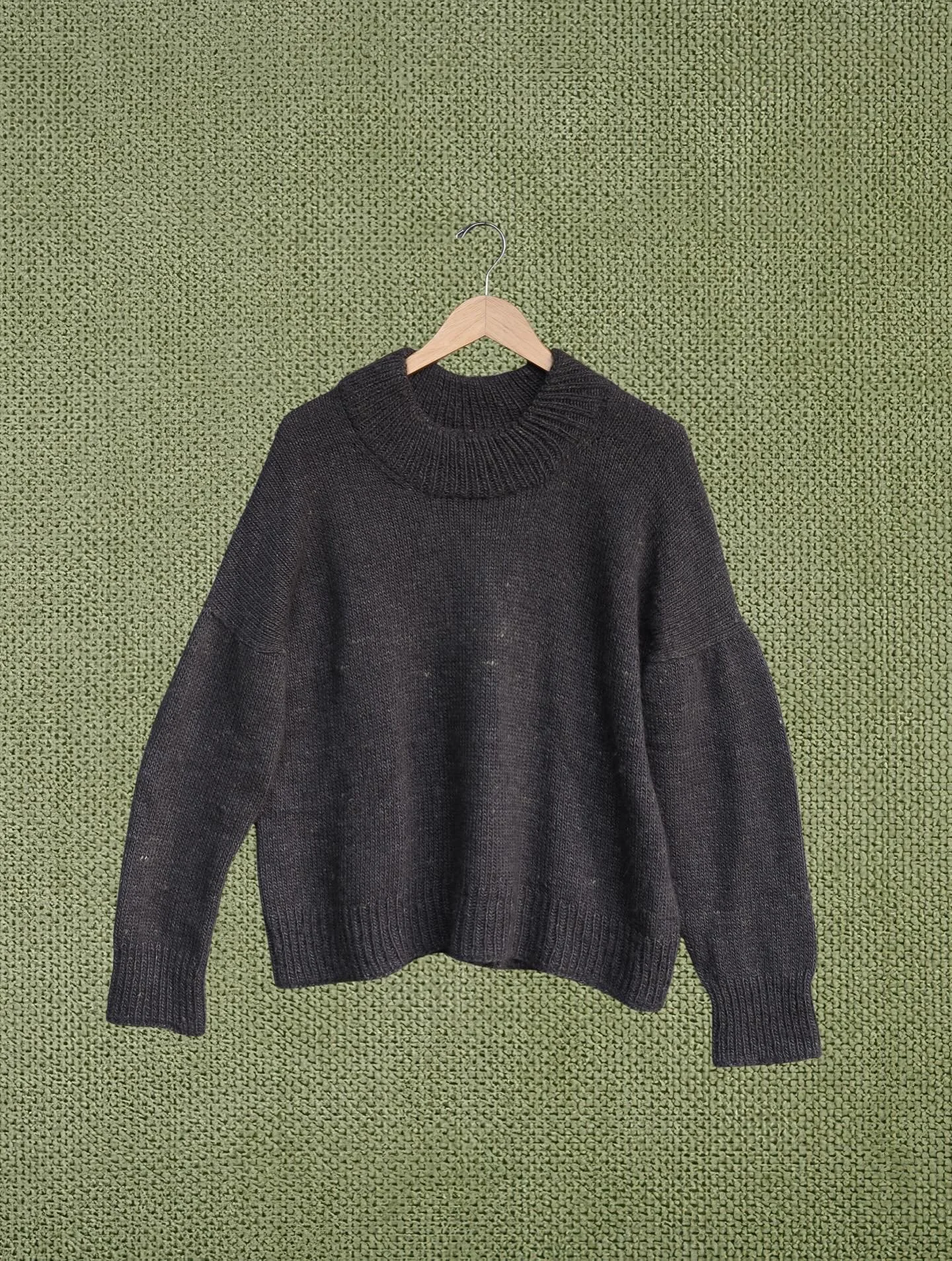 It&rsquo;s been four years of knitting, and I&rsquo;ve only made ONE sweater&mdash;my beloved Oslo. I was planning to make an Olga next, but I accidentally bought 50 gram skeins 🤦🏼&zwj;♀️ We are pivoting and making a striped #vneckchokki instead. S