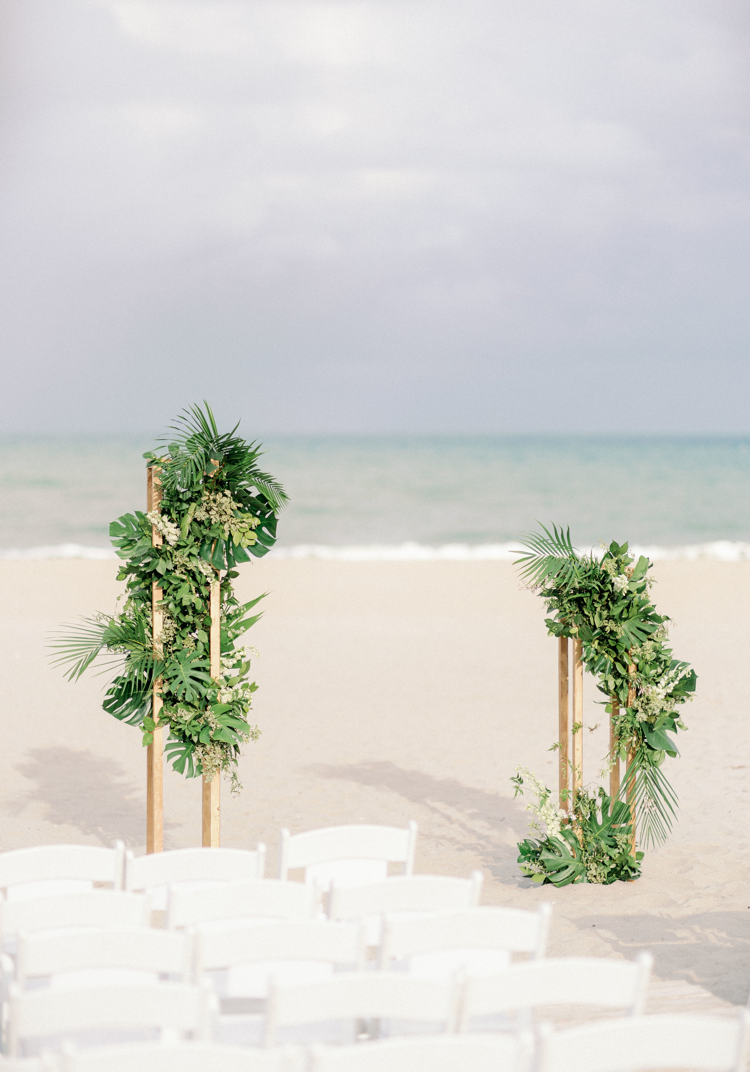 modern-beach-wedding.jpg