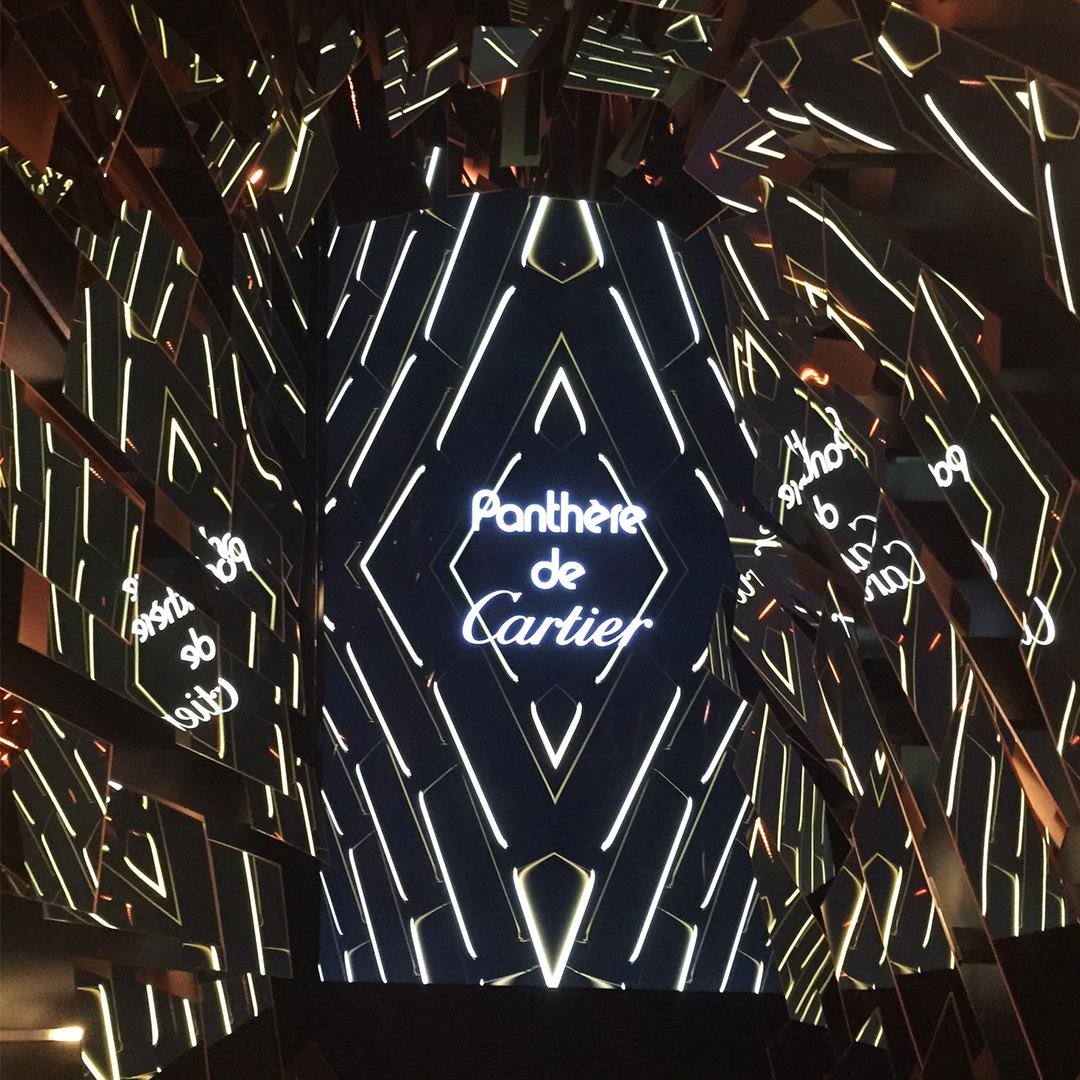 Guests were welcomed with a Cartier branded champagne vending machine.