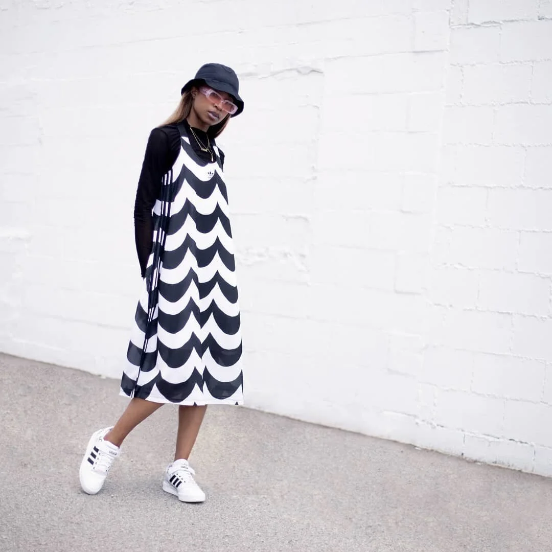 When the challenge is to style a dress you wouldn't normally wear...I think I did that 🌊 #StylebyAarikaLauryn #adidas #marimekko #Forum #art #Wavy