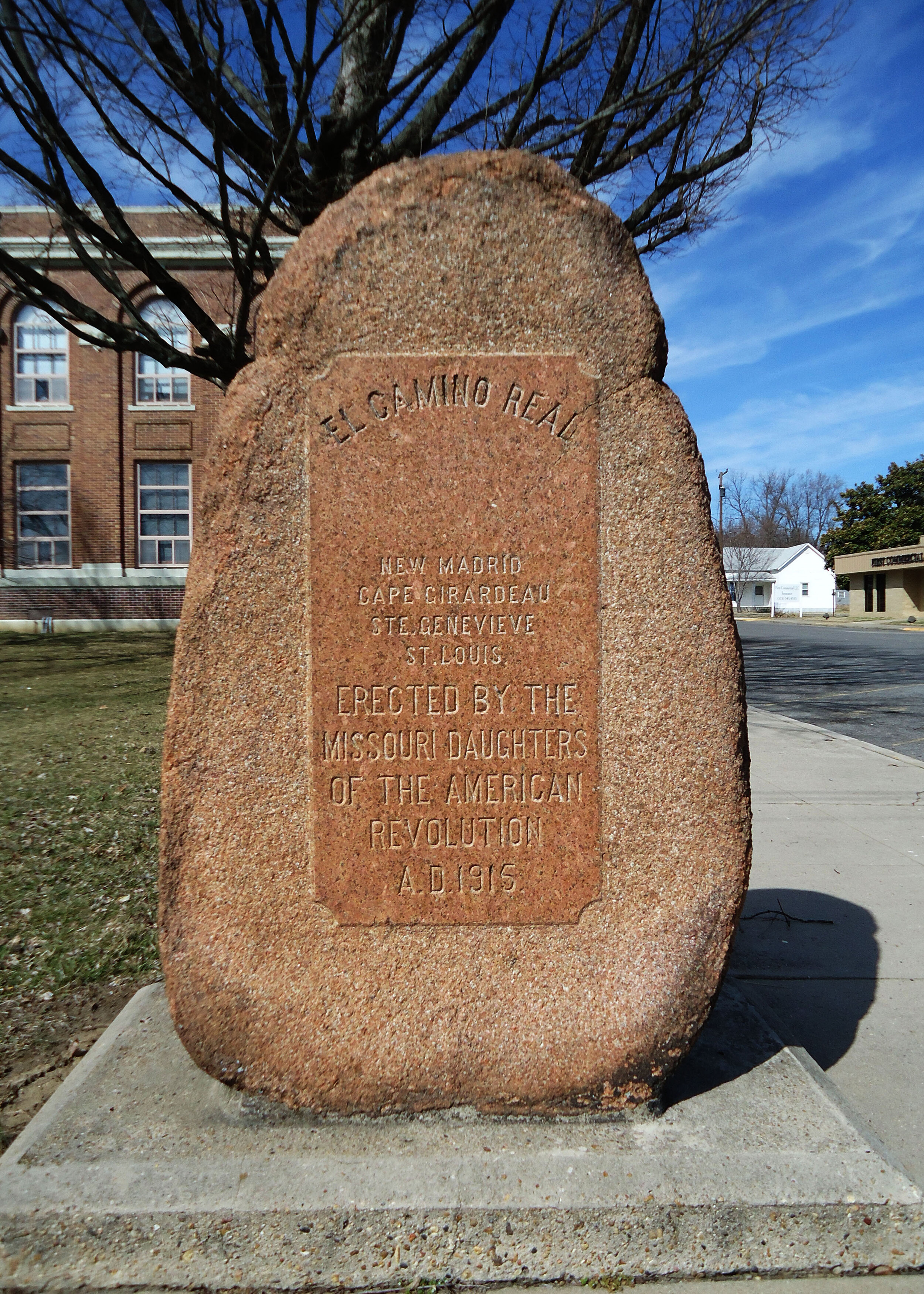 El Camino Real Marker Benton.jpg