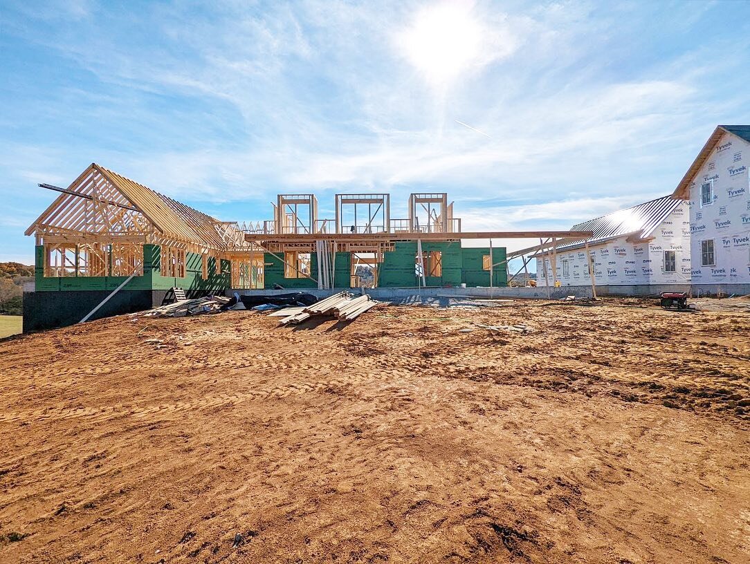 I can&rsquo;t get over the fall views at this new build farmhouse I&rsquo;m working on with @joshjohnsonarchitecture. I like to brag on him, but he did an incredible job with the architecture and framing every view. Excited to share more of the build