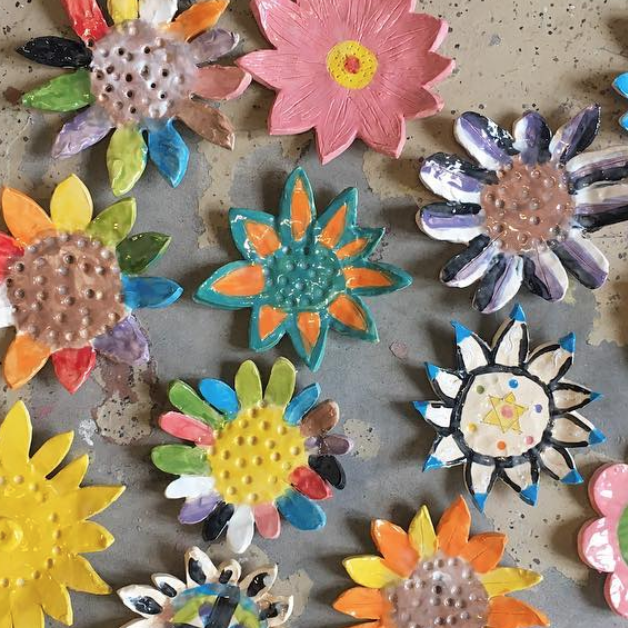 CRAZY FOR CLAY (ages 4-12) BOTH CLASSES FULL August 5 - August 8 $160 (whole week) 11am - 1pm OR 2pm - 4pm