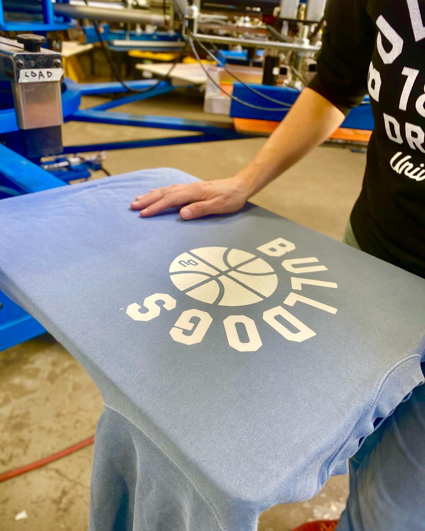 Headed to Omaha today to watch @drakembb? Scoop up one of these fresh vintage crewnecks we printed for the @drakebulldogshop pop-up store 🤙🏻 Go Bulldogs! 💙