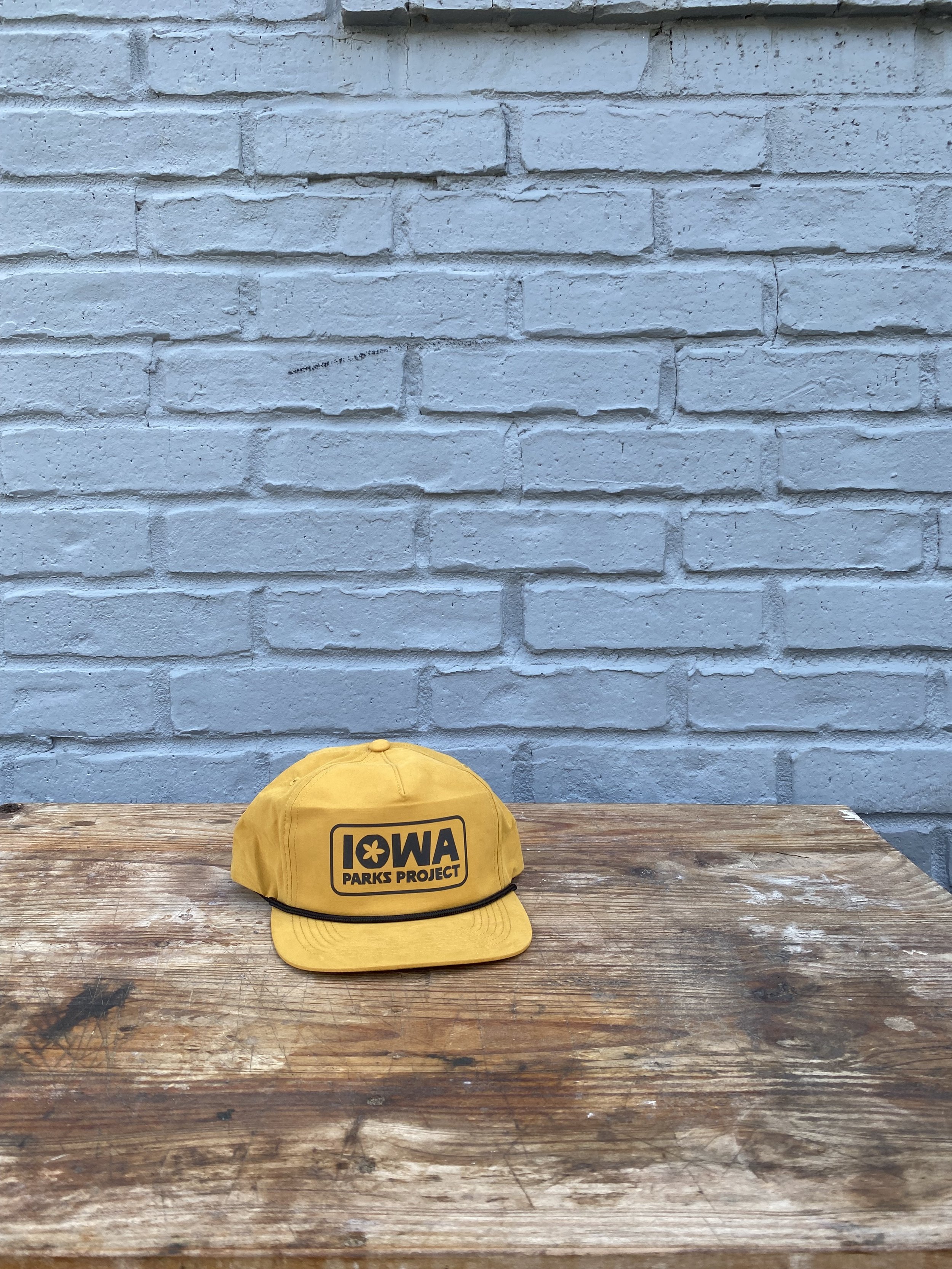 5panel-logo-rope-GoldBlack.jpg