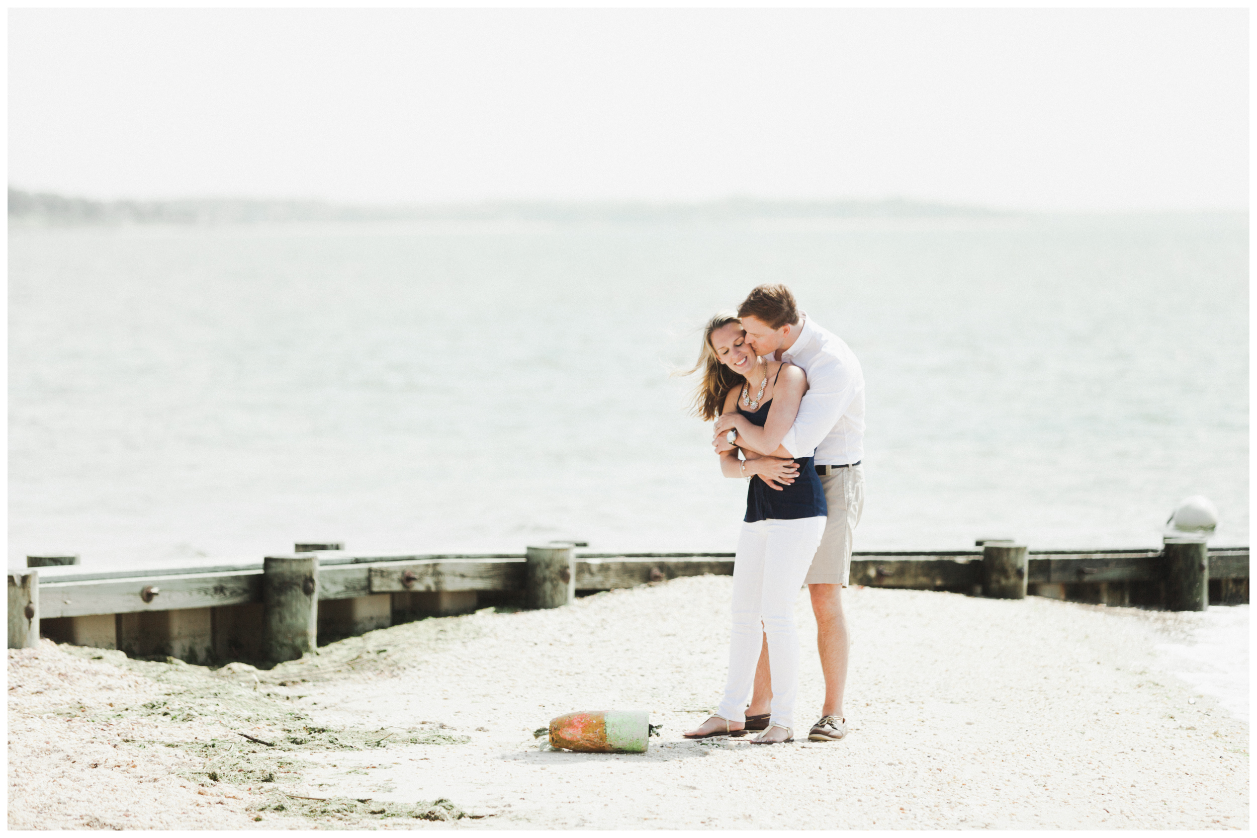 10-North-Fork-Beach-Engagement-Session-Allison-Sullivan.jpg