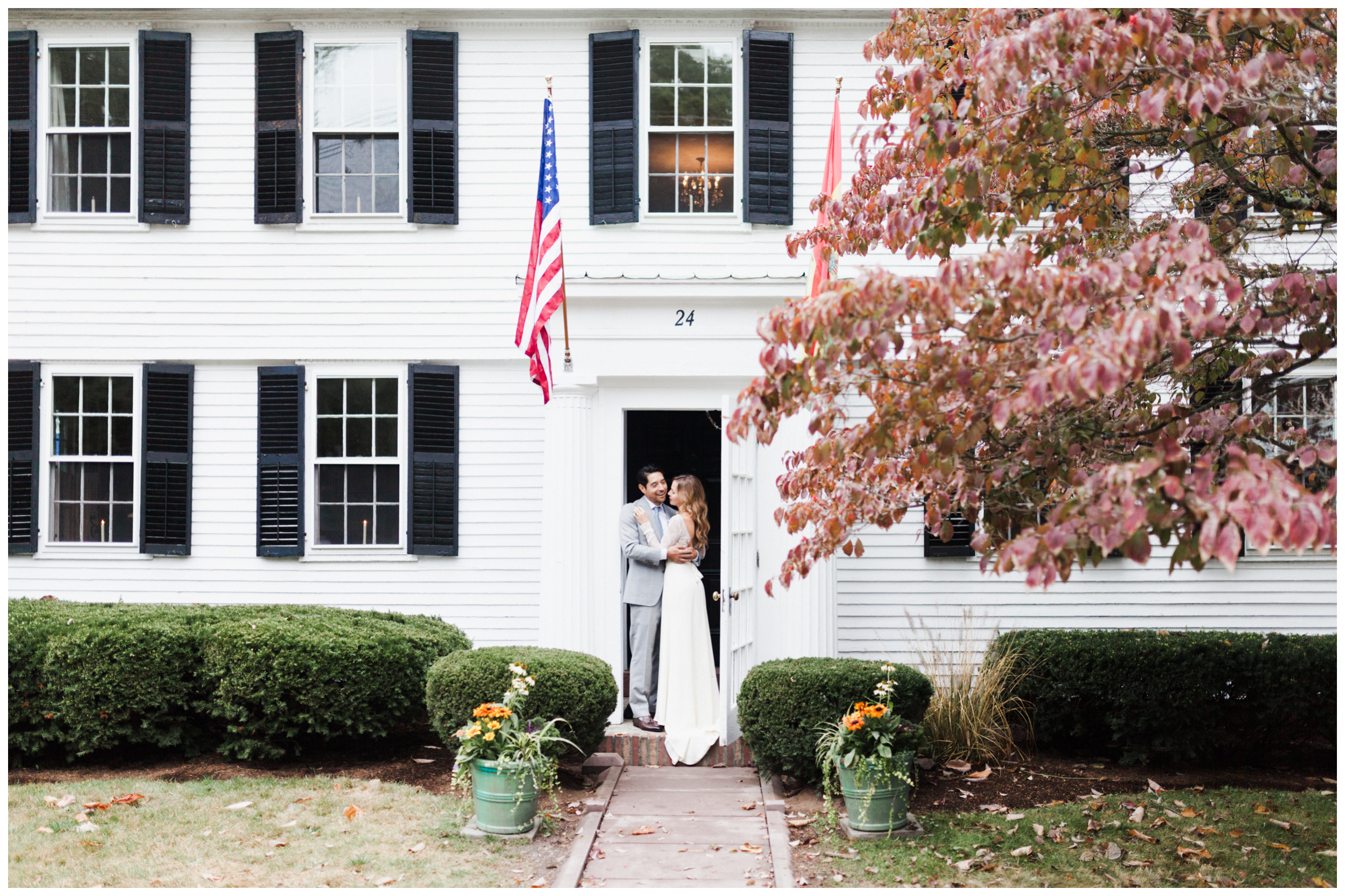 Allison-Sullivan-Connecticut-Backyard-Wedding-27.jpg