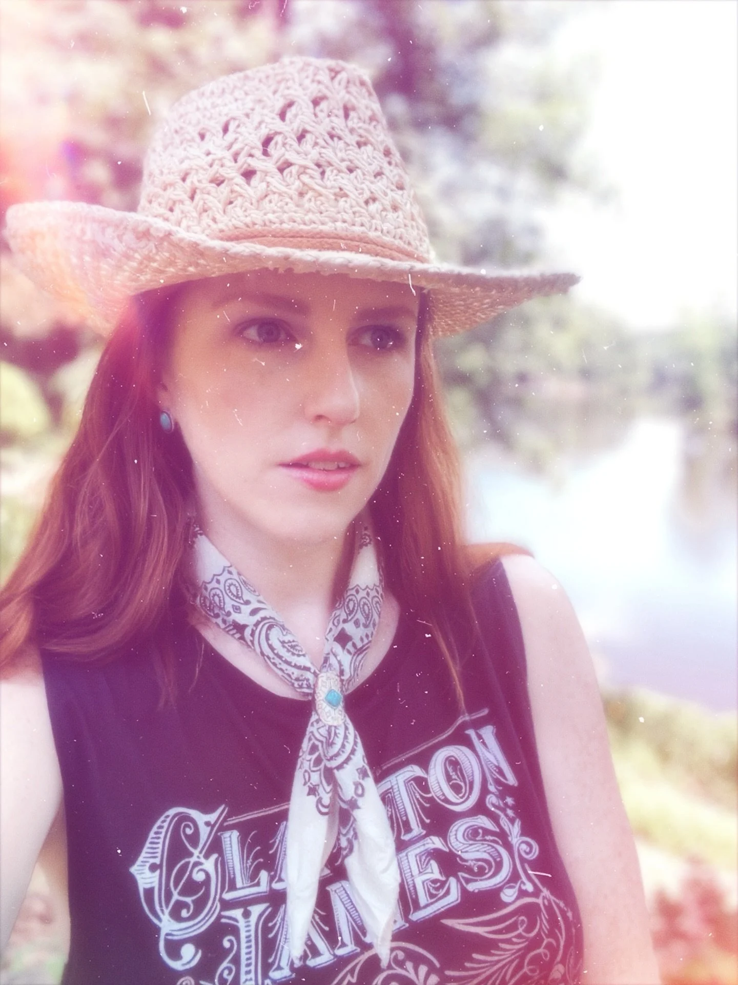 An Alabama fairy tale ✨
⠀
/ Featuring our classic USA-made cotton bandana with a black Pierce slide 𝑎𝑛𝑑 one of our new metal slides 🩶 #cowboycore