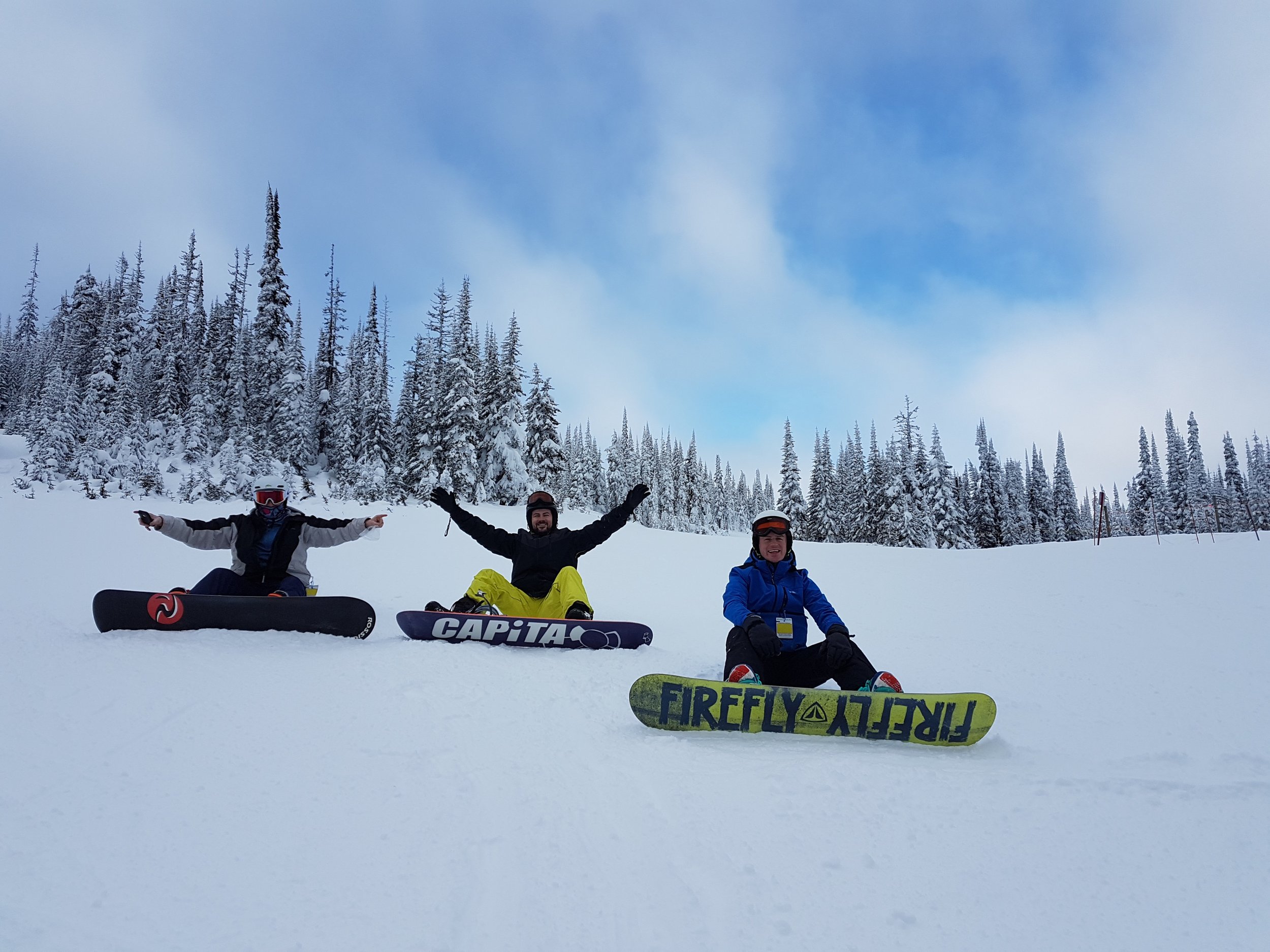 Three snowboarders enjoying their day tour in Vancouver