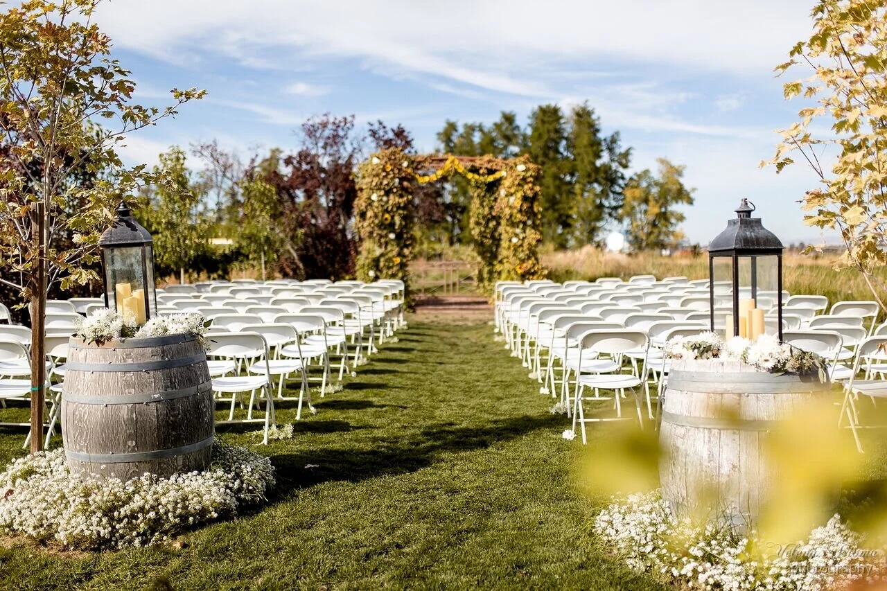 Source: Sandstone Vineyards via Yelena Tsioma Photography