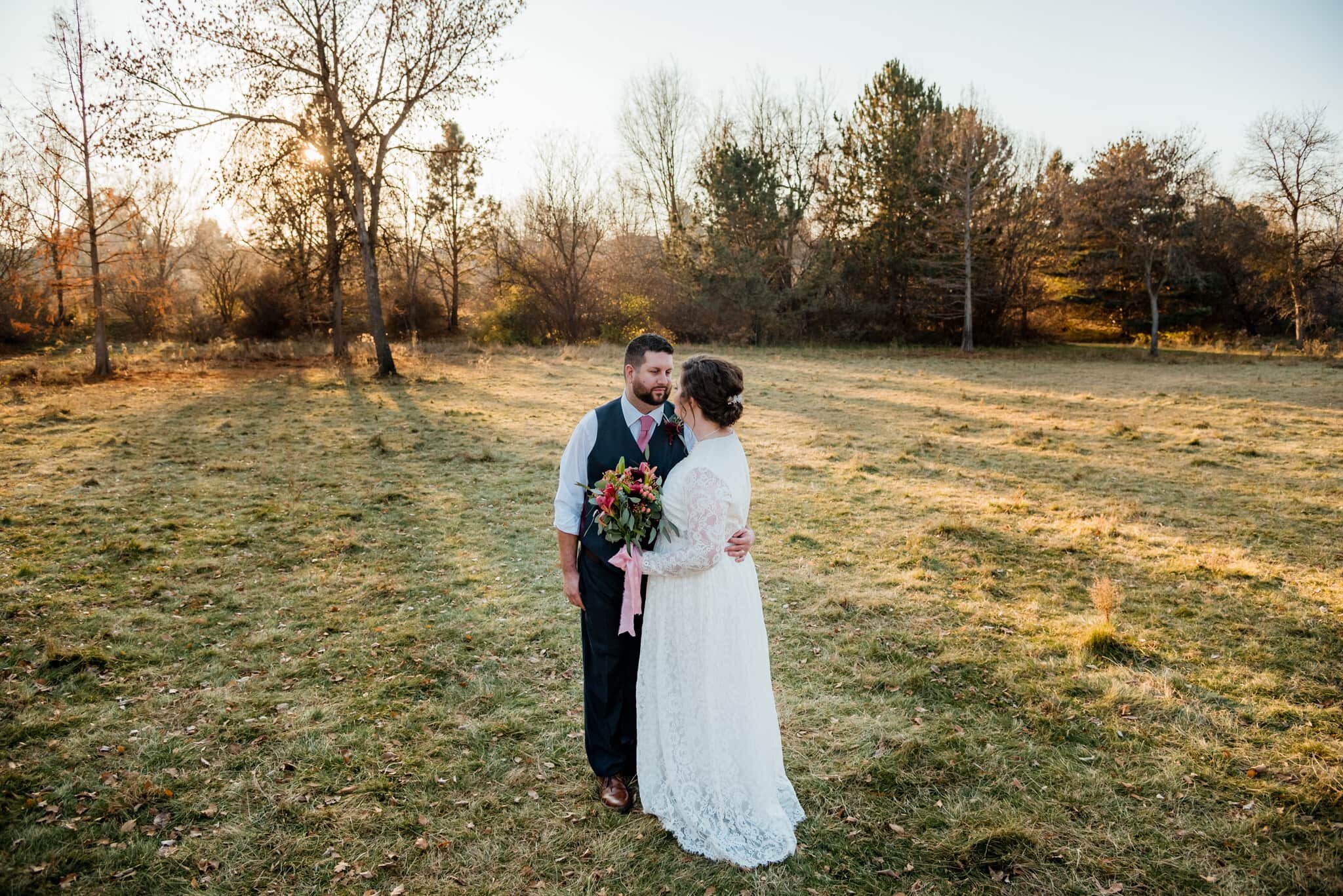 Zilla Photography - Simply Eloped Fall Wedding Boise Idaho Kathryn Albertson Park-14.jpg