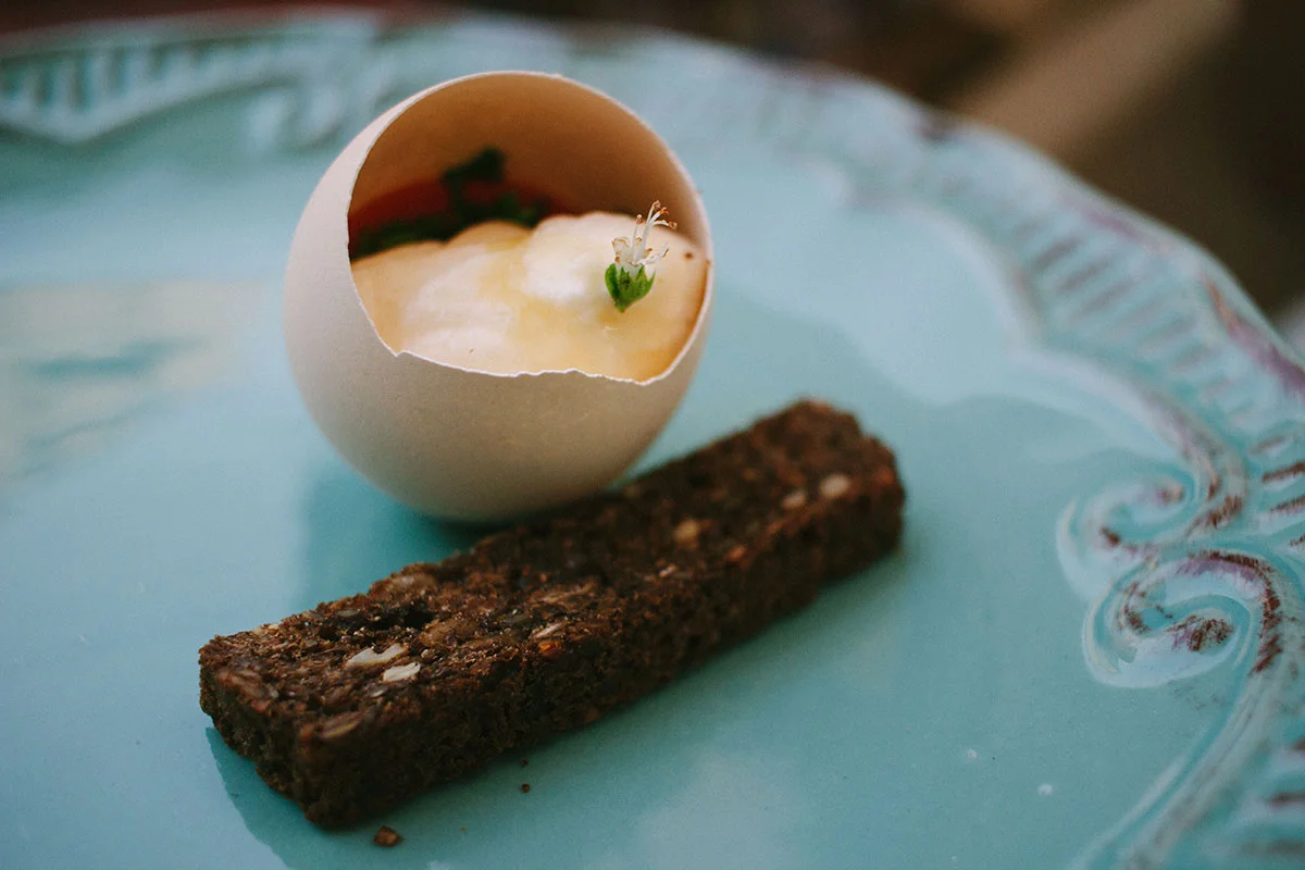 food-photographer-chicago-nomad-and-camera.jpg