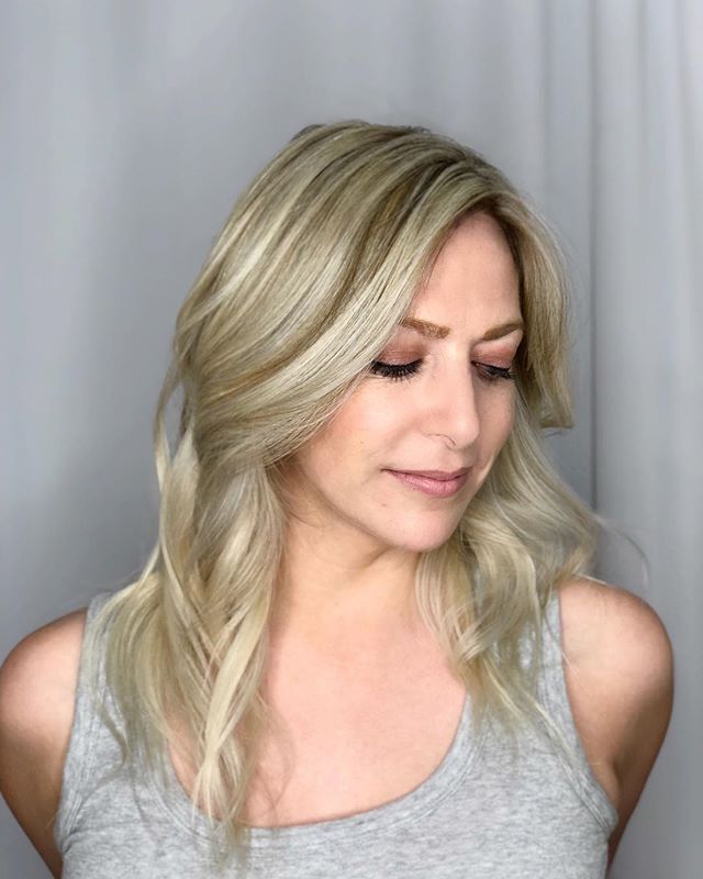 Meet my blonde bombshell! .
.
.
.
.
.
#blonde #balayage #bombshell #culvercity #salon #westside