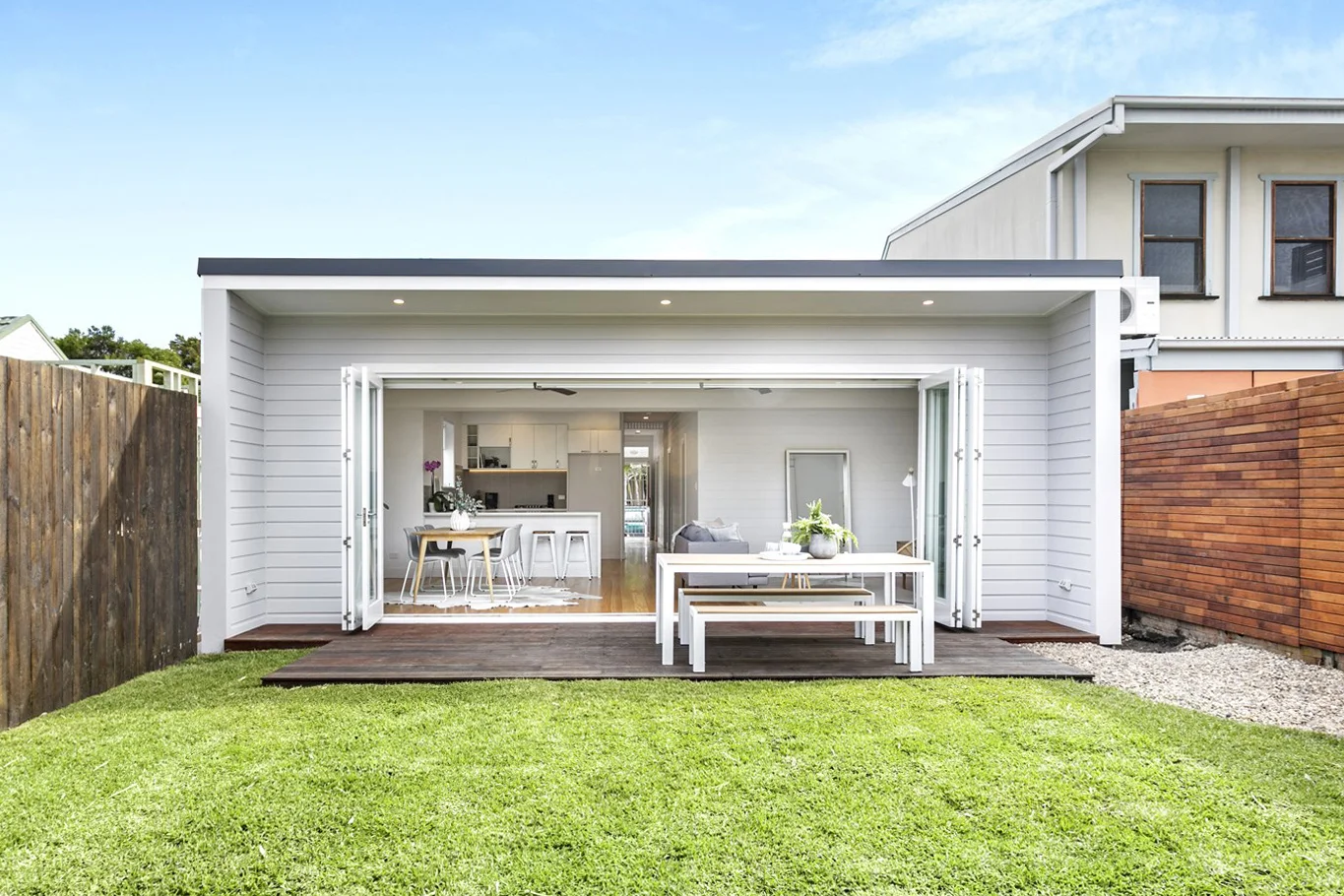  Tongue &amp; Groove - Lilyfield NSW  A recent single-storey economical renovation, where the aim was to 'refresh' the tired weatherboard cottage. Streamlined approval via Complying Development. 