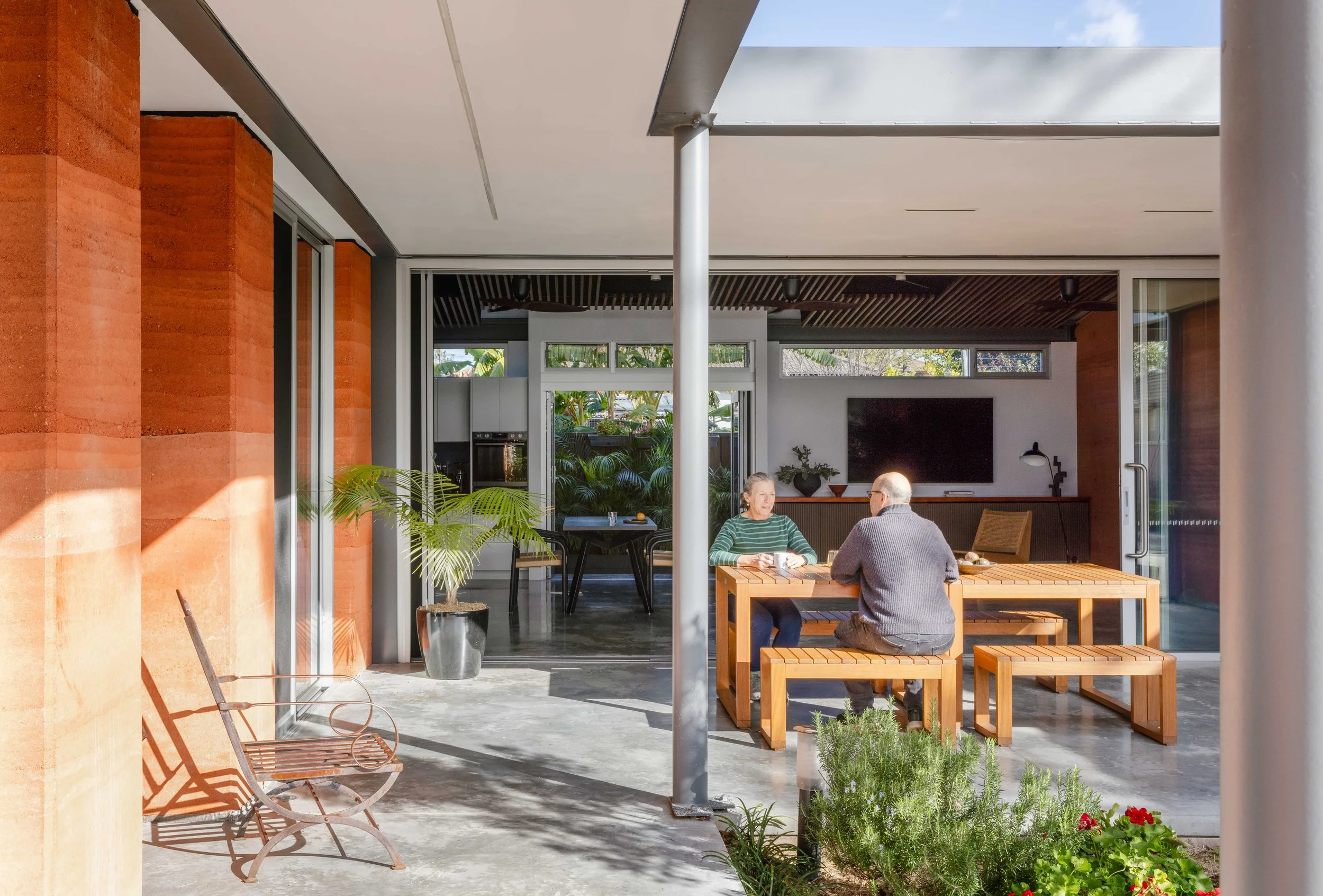  Earth House - Blacktown NSW  A sustainable new home featuring rammed earth, an ancient construction technique using local materials.  Photography: Katherine Lu 