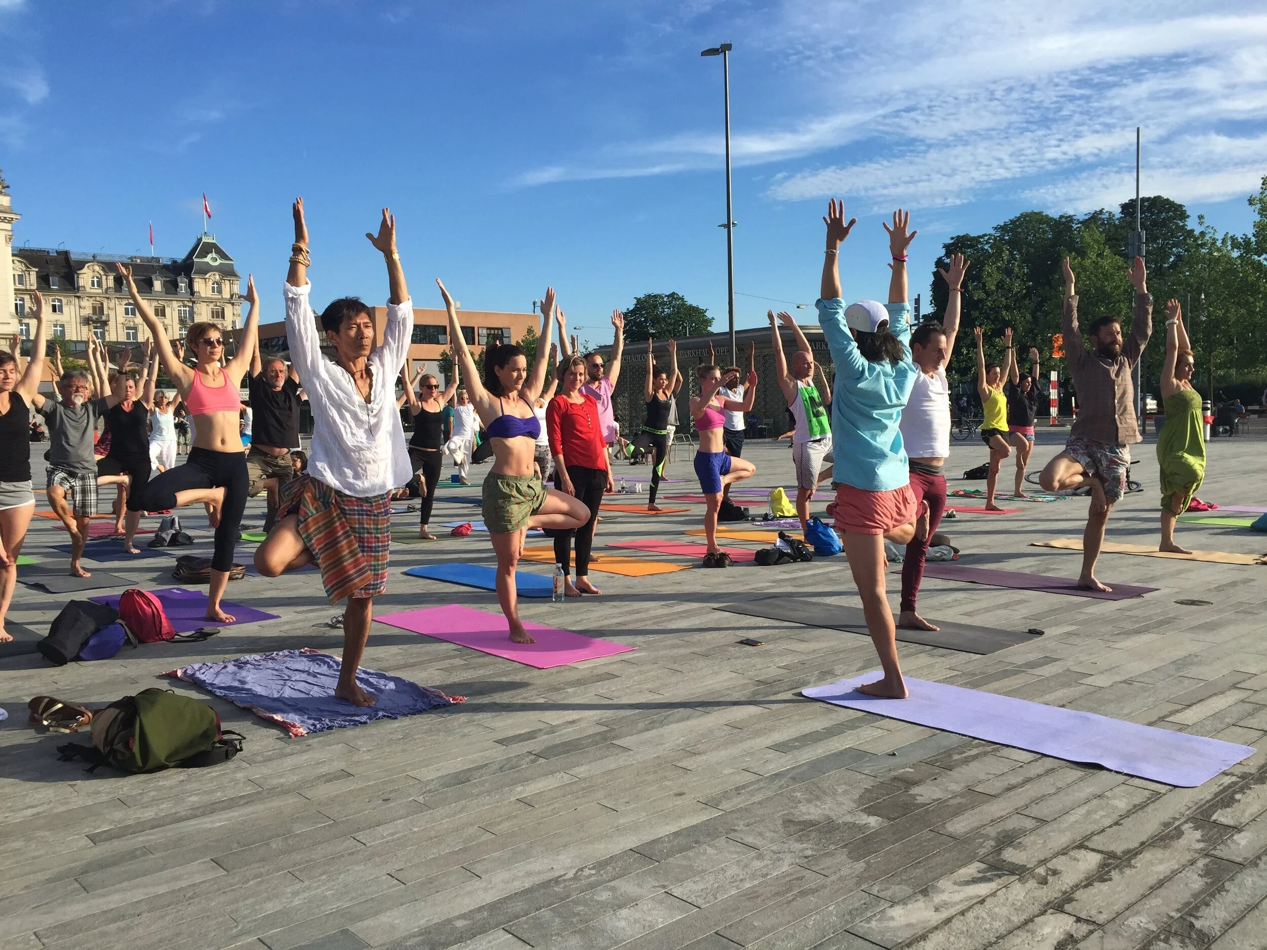 Public Yoga at Bellevue Zürich Switzerland