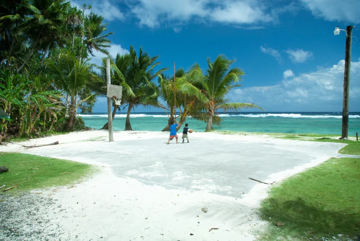 aaron+chervenak+micronesia+lifestyle+children+kosrae+pacific+island+paradise.jpg