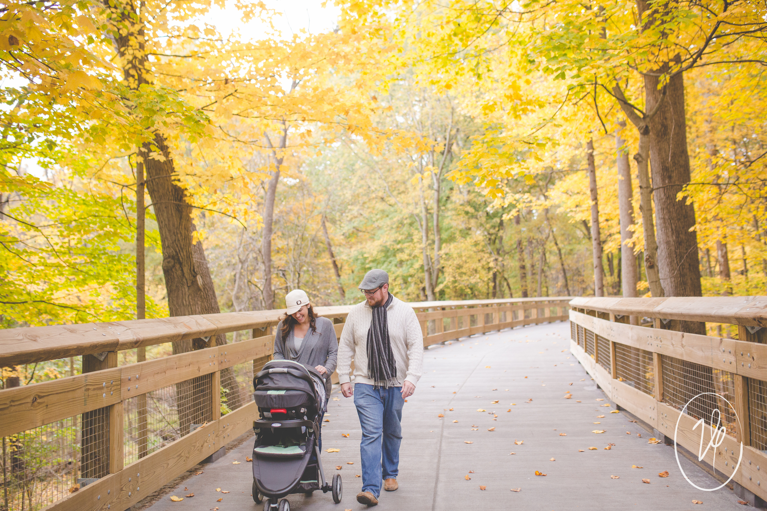It was so nice outside the day of our session! After the indoor portion we took a stroll through the park ! 