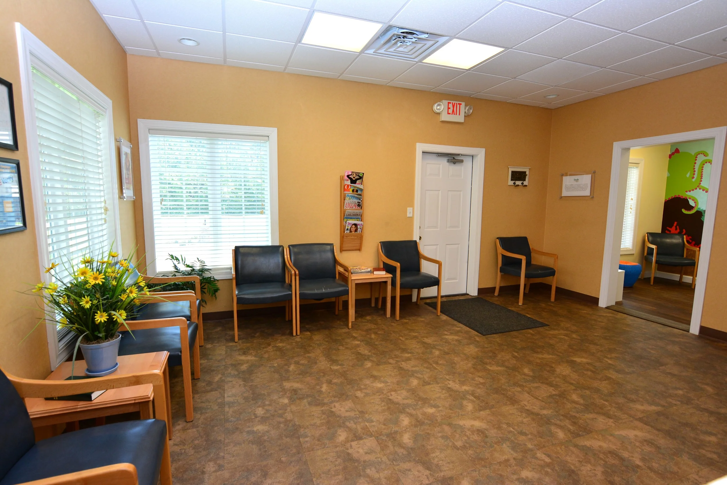 office 030.JPG