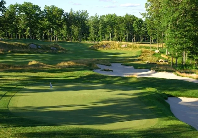 BostonTPC-Hole17.jpg