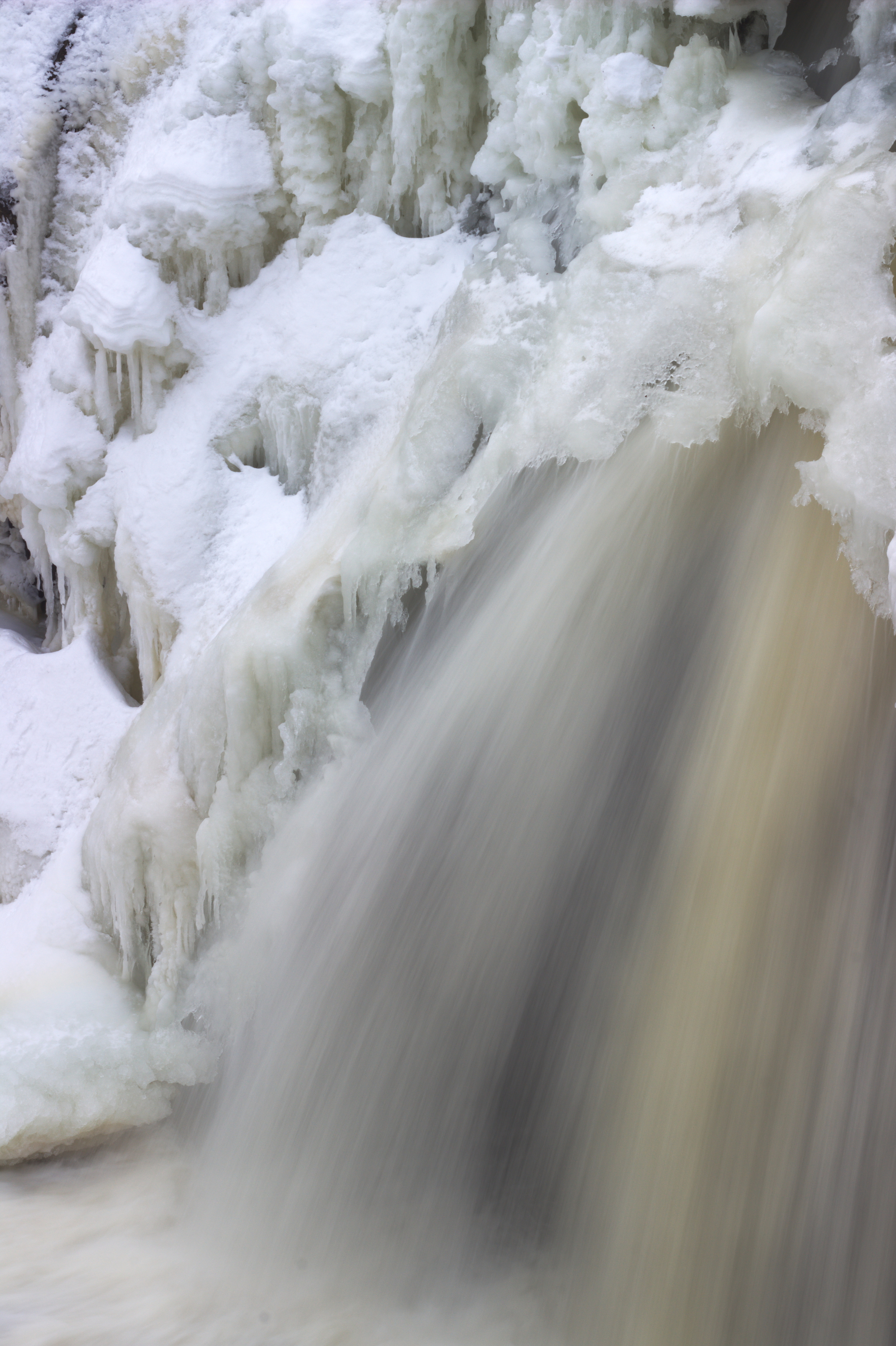 Illgen Falls. Close up.