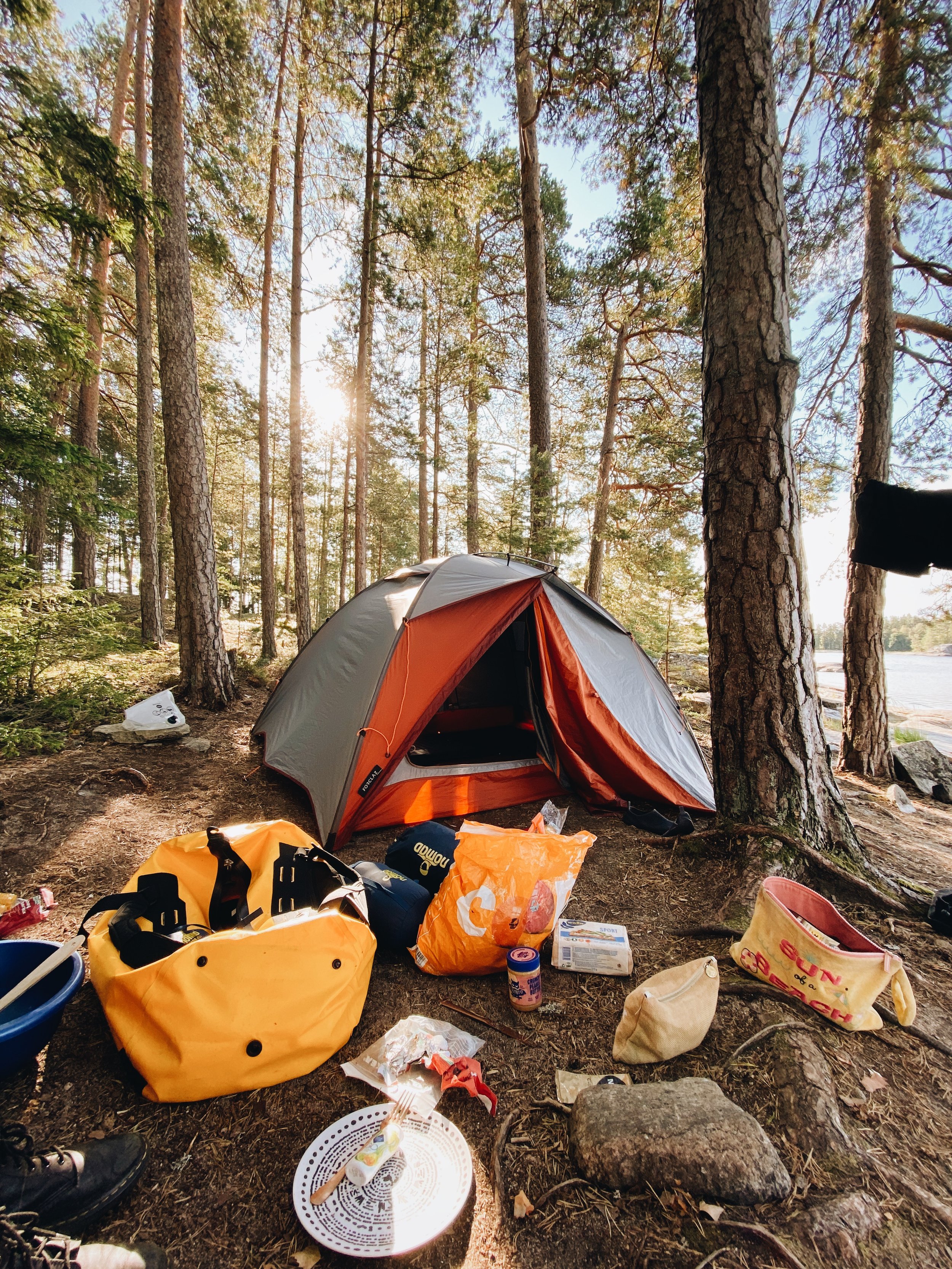 gegevens tieners Geweldige eik Paklijst voor wildkamperen. Wat neem je mee tijdens wildkamperen? —  Expeditie Kram: reisblog over kamperen + bijzonder slapen