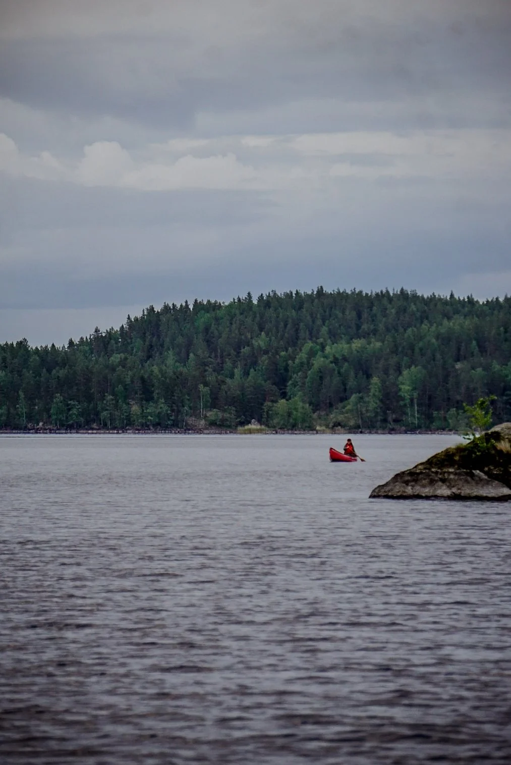 canoe-lake-saimaa.JPG